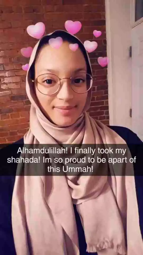 Beautiful Lady Reverts To Islam (Photos)